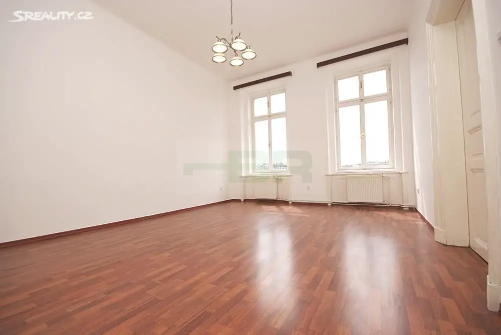 Pronájem bytu 3+1 98 m², Rašínovo nábřeží, Praha 2 - Nové Město