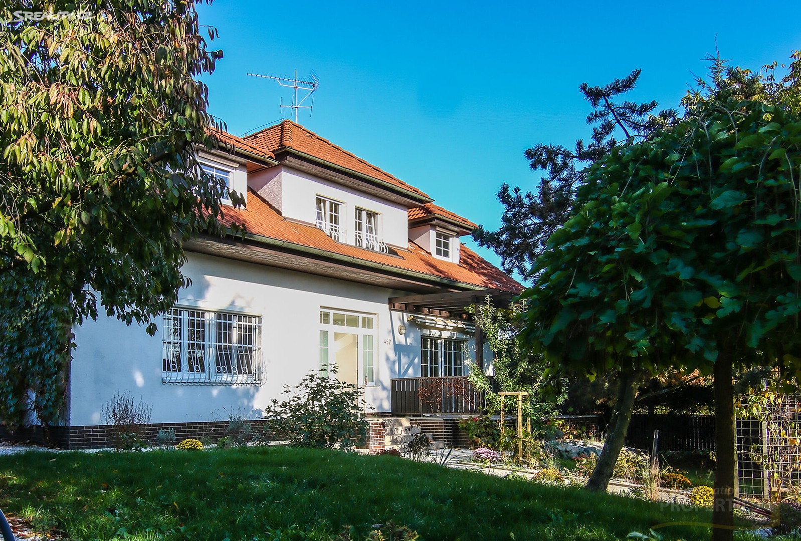 Prodej  rodinného domu 216 m², pozemek 1 195 m², Javorová, Psáry - Dolní Jirčany