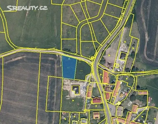 Prodej  stavebního pozemku 1 301 m², Narysov, okres Příbram