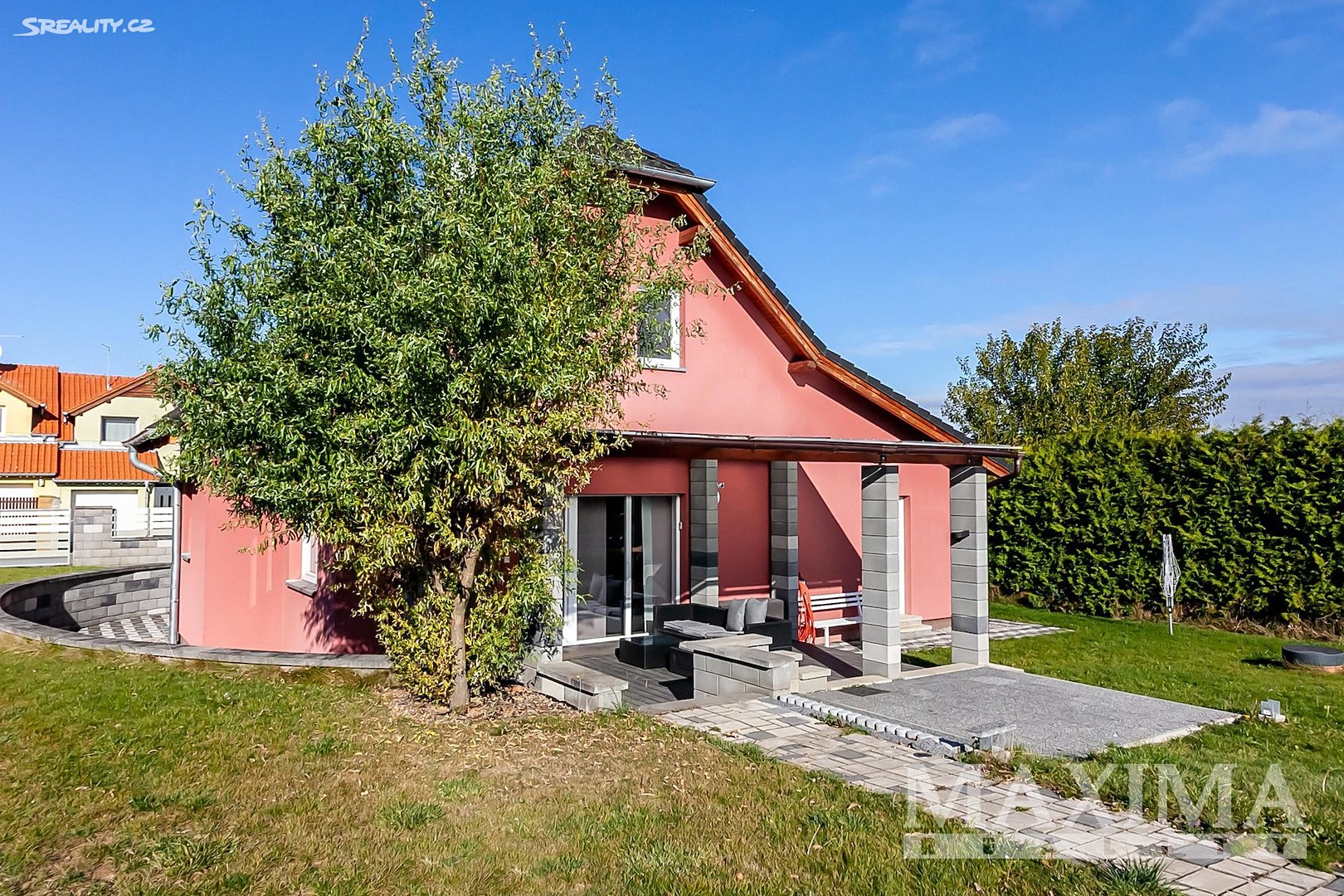 Prodej  rodinného domu 206 m², pozemek 1 099 m², Tachlovice, okres Praha-západ