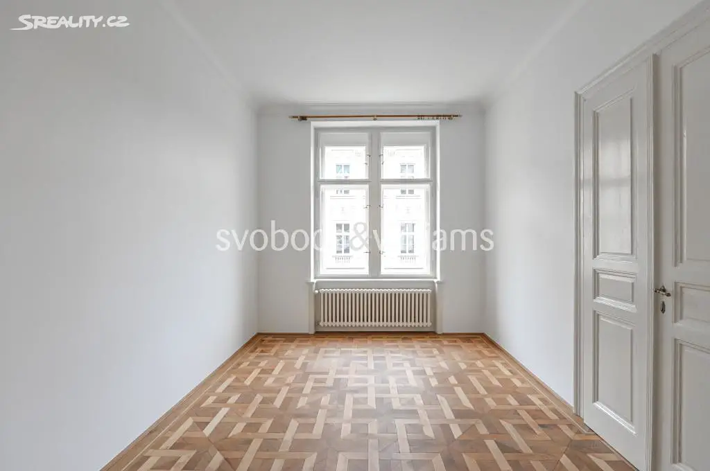 Pronájem bytu 4+1 121 m², Na Smetance, Praha 2 - Vinohrady