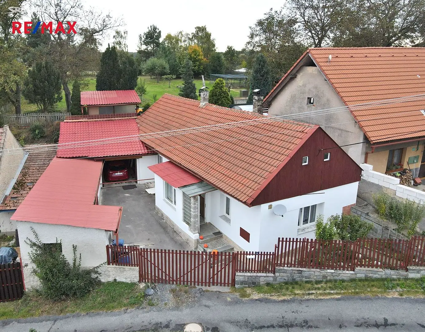 Prodej  rodinného domu 85 m², pozemek 2 856 m², Dobročovice, okres Praha-východ