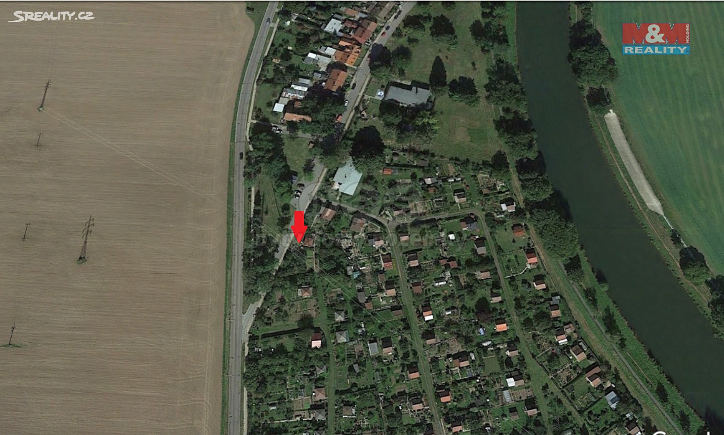 Prodej  chaty 16 m², pozemek 18 m², Hradec Králové, okres Hradec Králové