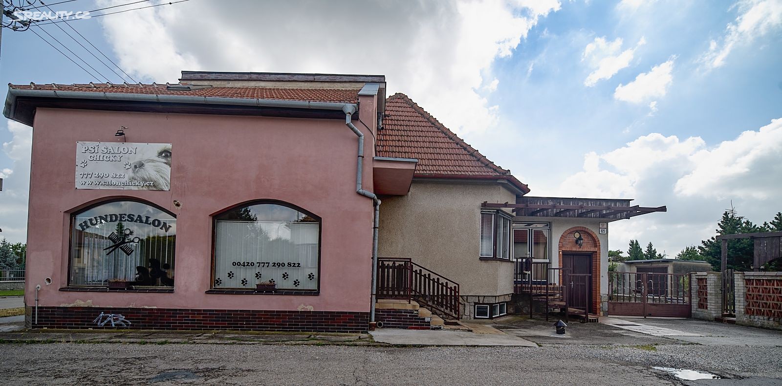 Prodej  rodinného domu 284 m², pozemek 548 m², Nádražní, Břeclav - Poštorná