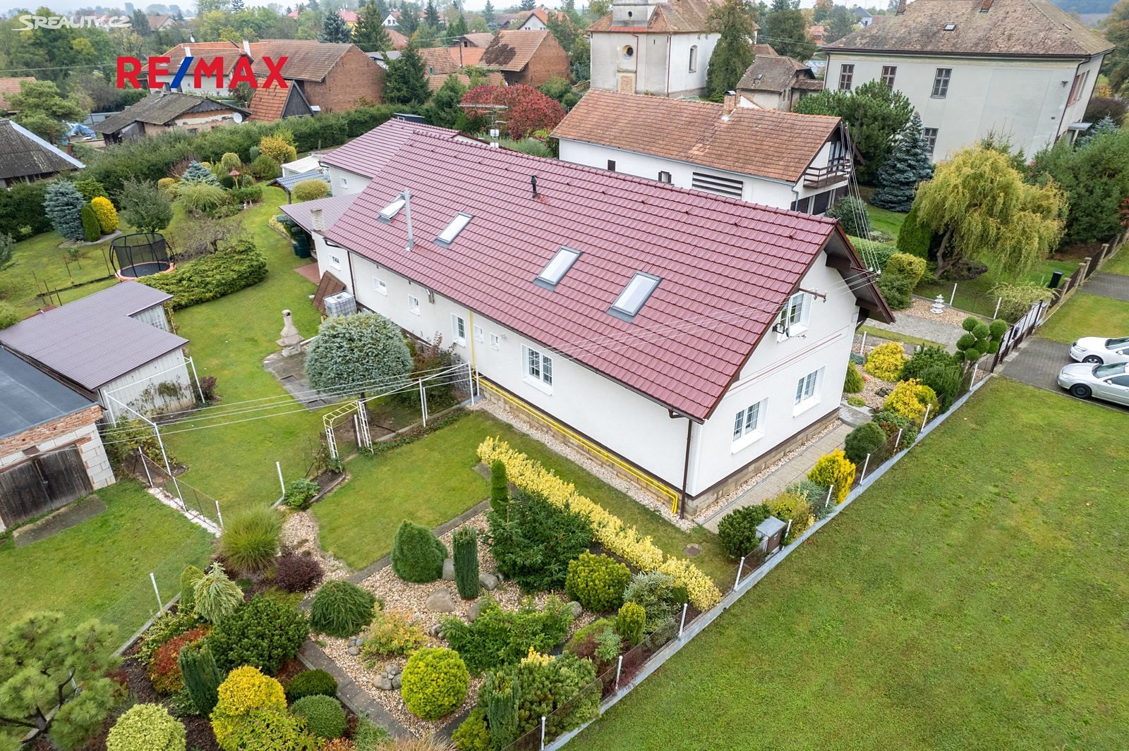 Prodej  rodinného domu 500 m², pozemek 2 089 m², Ohnišťany, okres Hradec Králové
