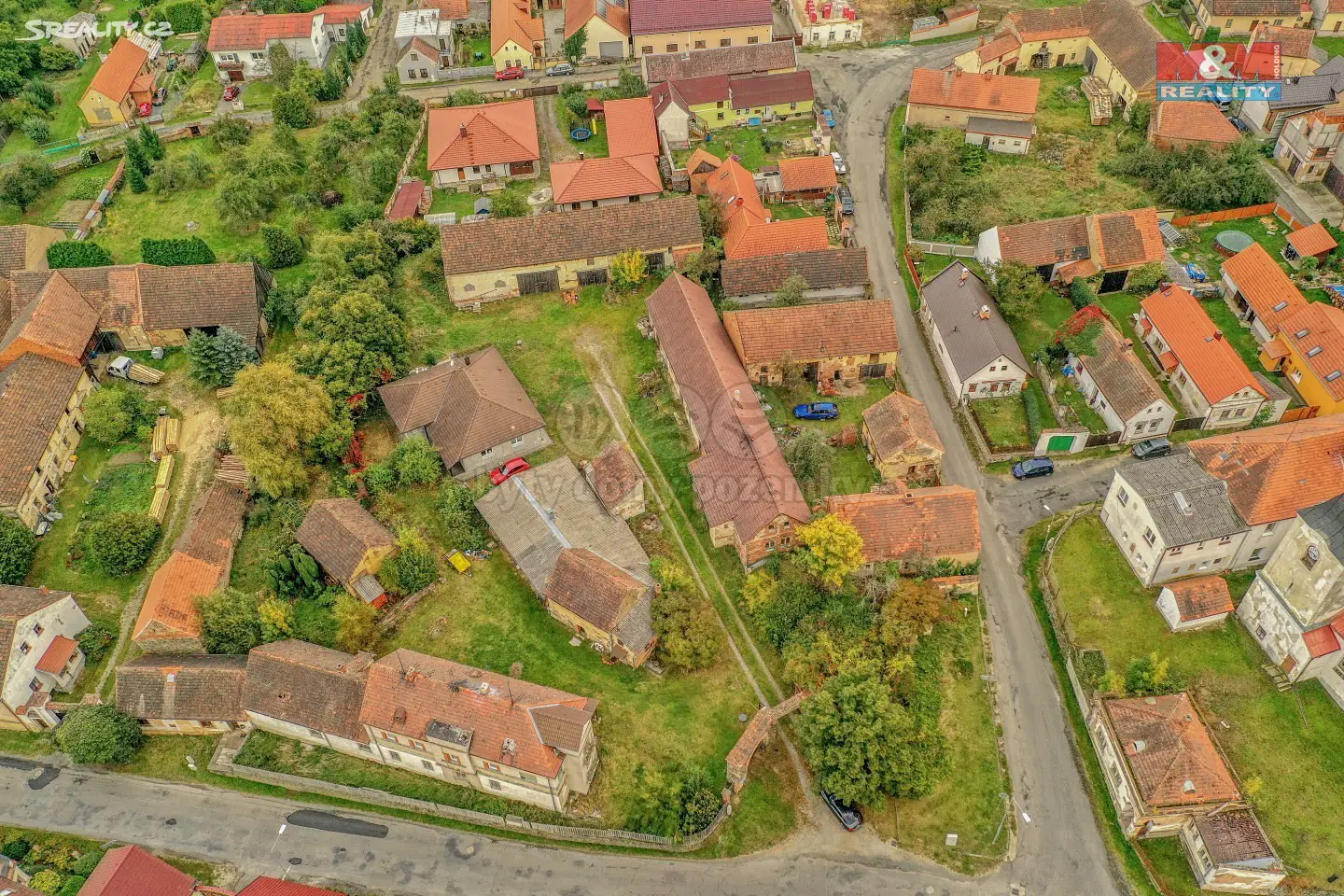 Prodej  rodinného domu 239 m², pozemek 1 009 m², Osvračín, okres Domažlice