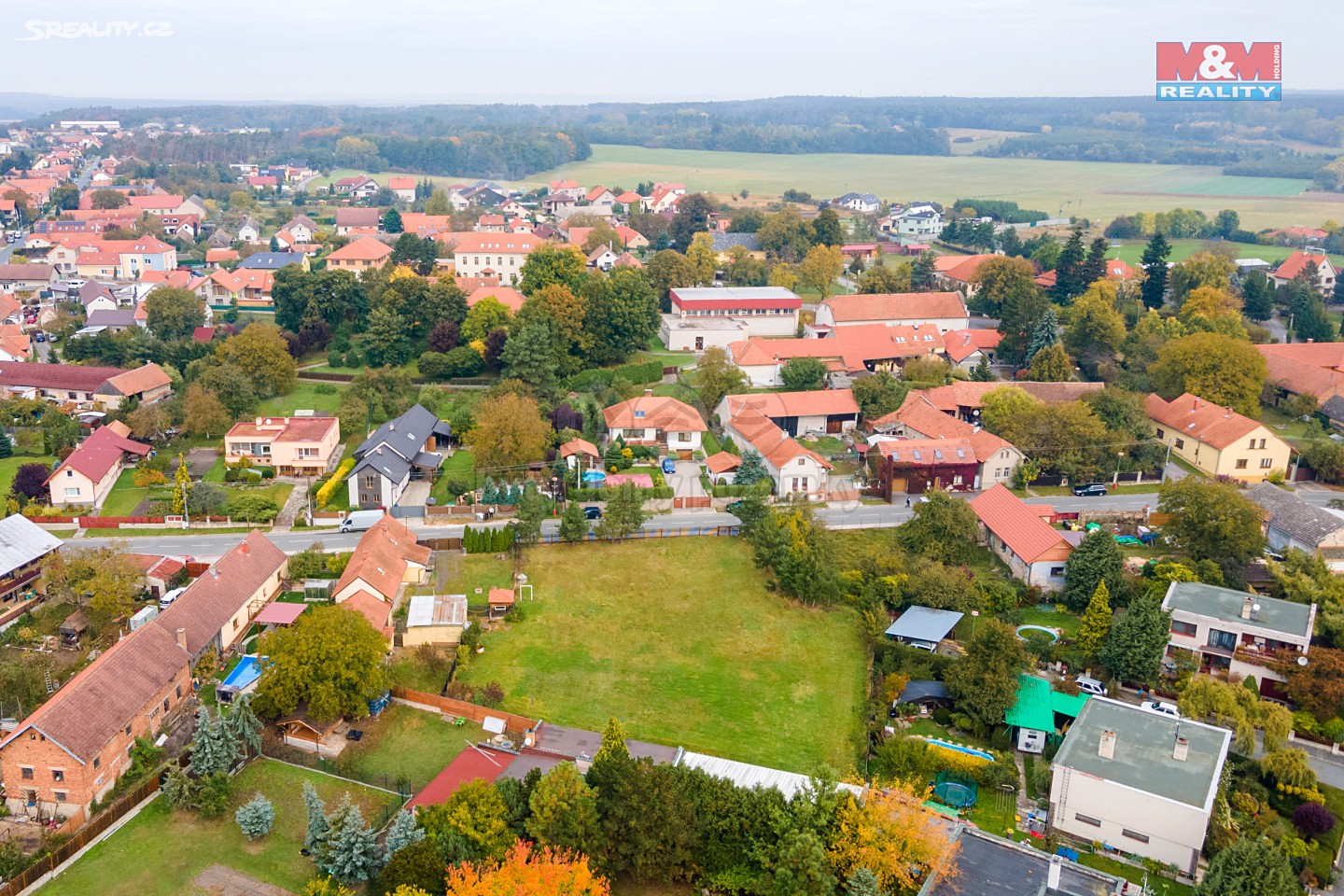 Prodej  stavebního pozemku 1 681 m², Krakovany, okres Kolín