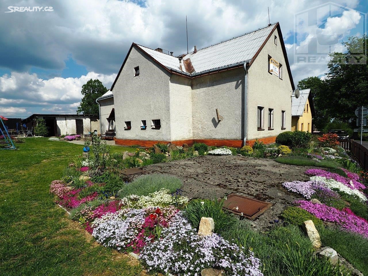 Prodej  rodinného domu 330 m², pozemek 1 379 m², Rádlo - Milíře, okres Jablonec nad Nisou