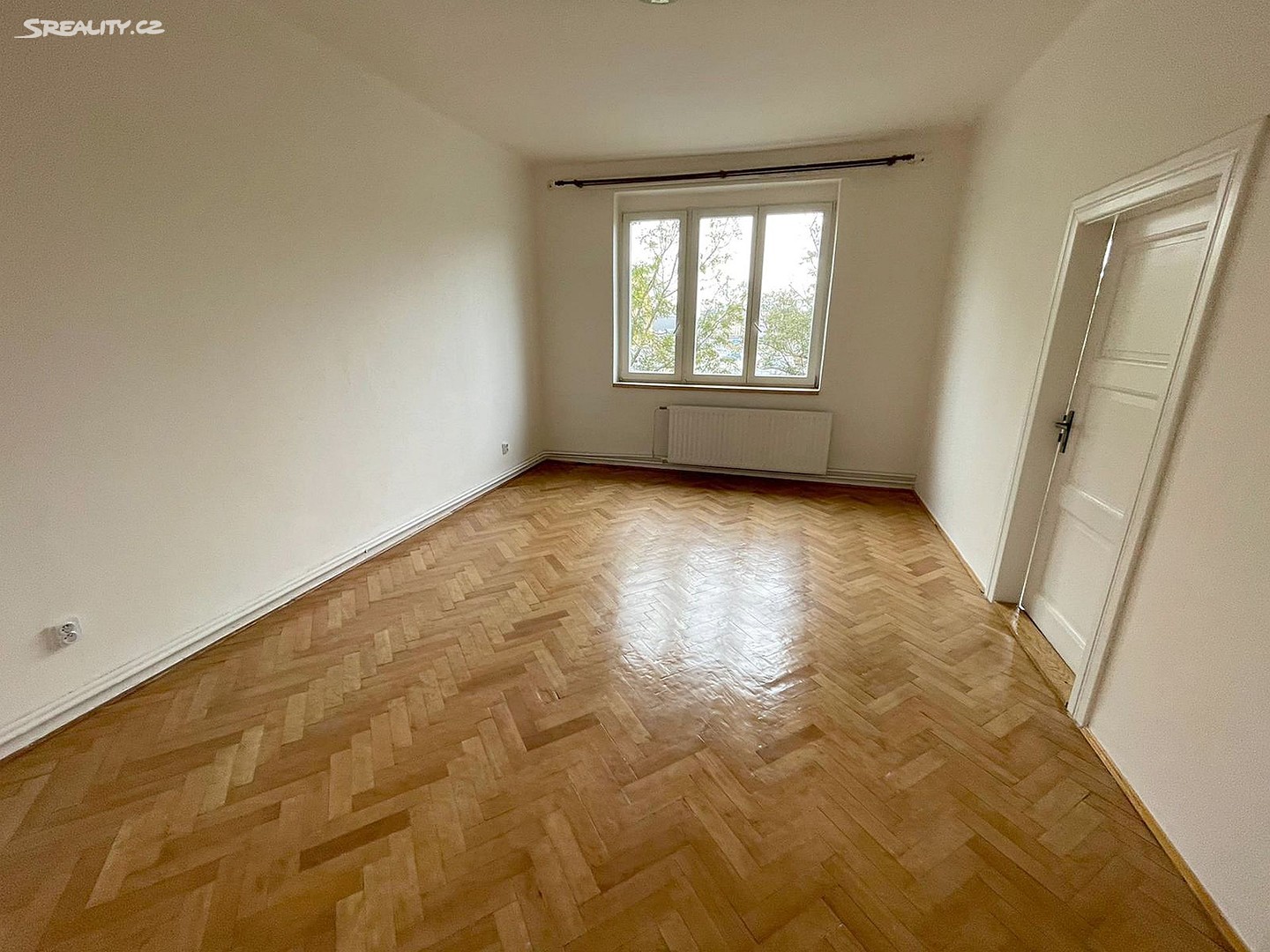 Prodej  rodinného domu 298 m², pozemek 157 m², Břeňkova, Plzeň - Jižní Předměstí