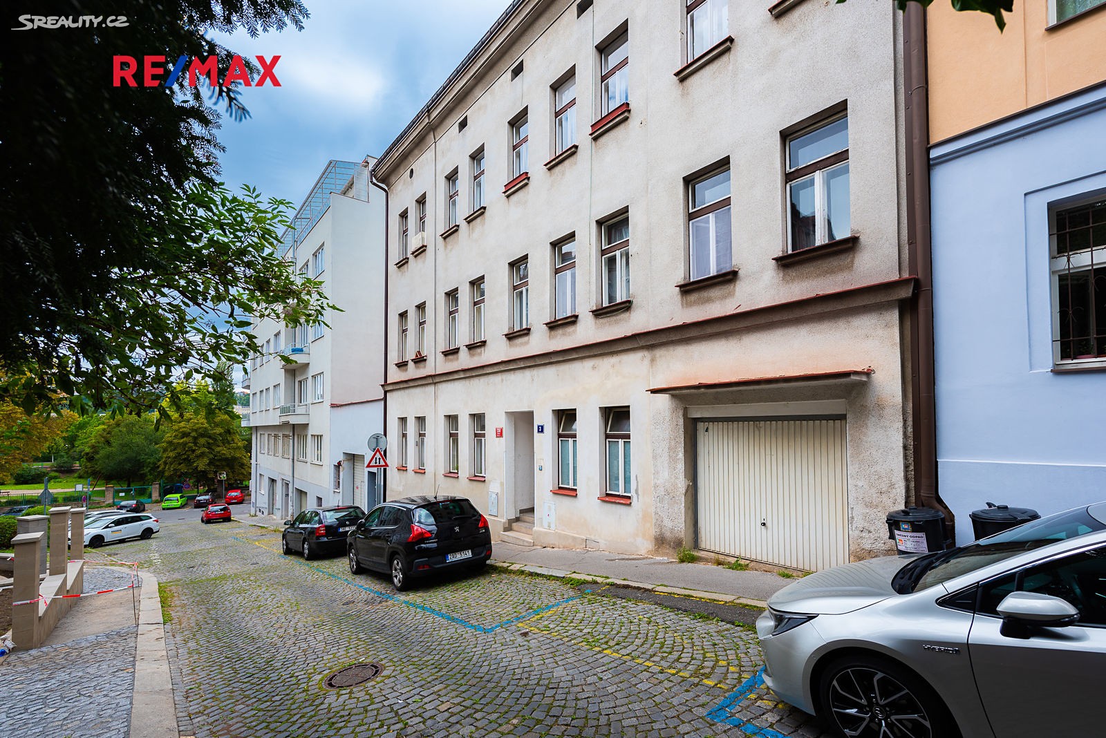 Pronájem bytu 1+kk 29 m², U Kublova, Praha 4 - Podolí