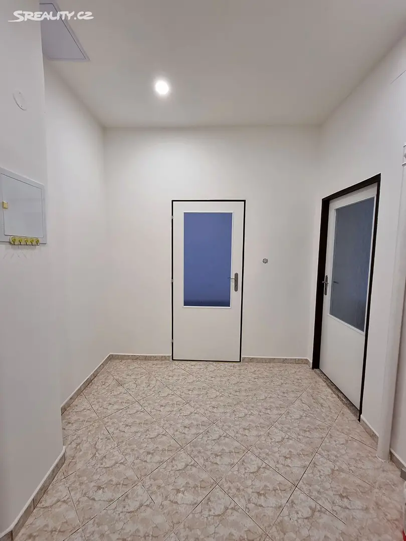 Pronájem bytu 2+kk 65 m², Klatovská třída, Plzeň - Jižní Předměstí