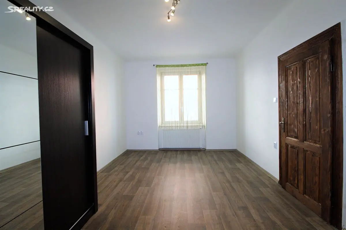 Pronájem bytu 2+kk 53 m², Čechova, Plzeň - Jižní Předměstí
