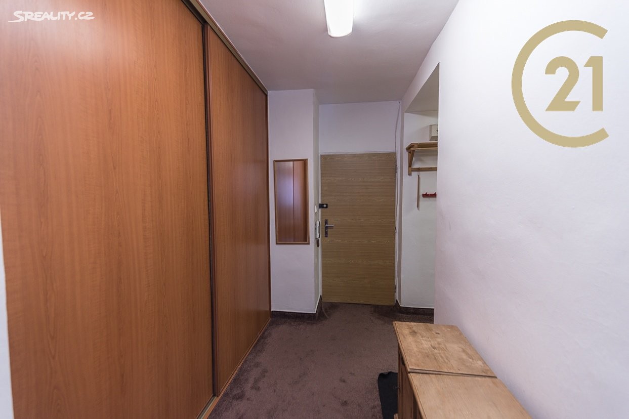 Pronájem bytu 2+kk 52 m², Ke dvoru, Praha 6 - Vokovice