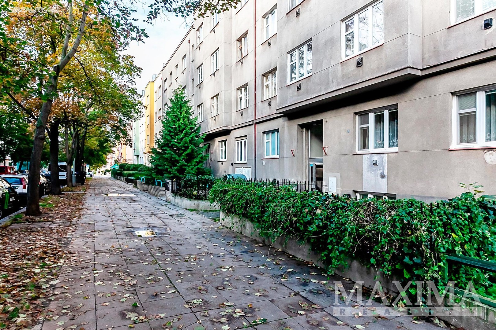 Prodej bytu 1+kk 28 m², Biskupcova, Praha 3 - Žižkov