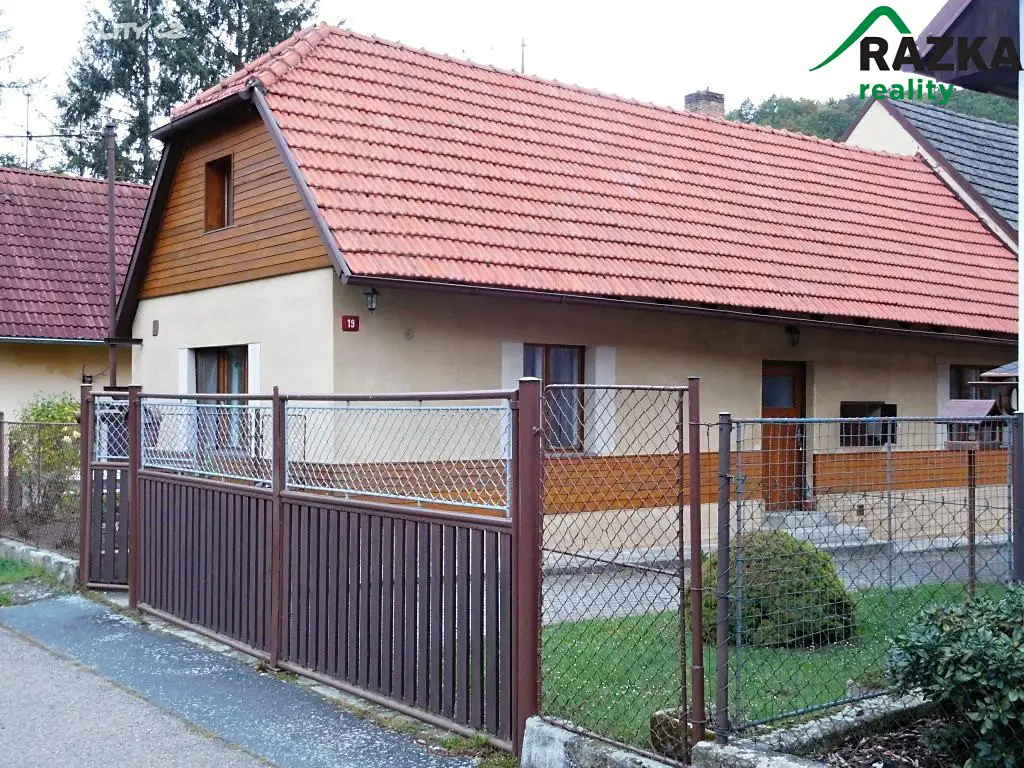 Prodej  rodinného domu 50 m², pozemek 1 737 m², Úžice, okres Kutná Hora