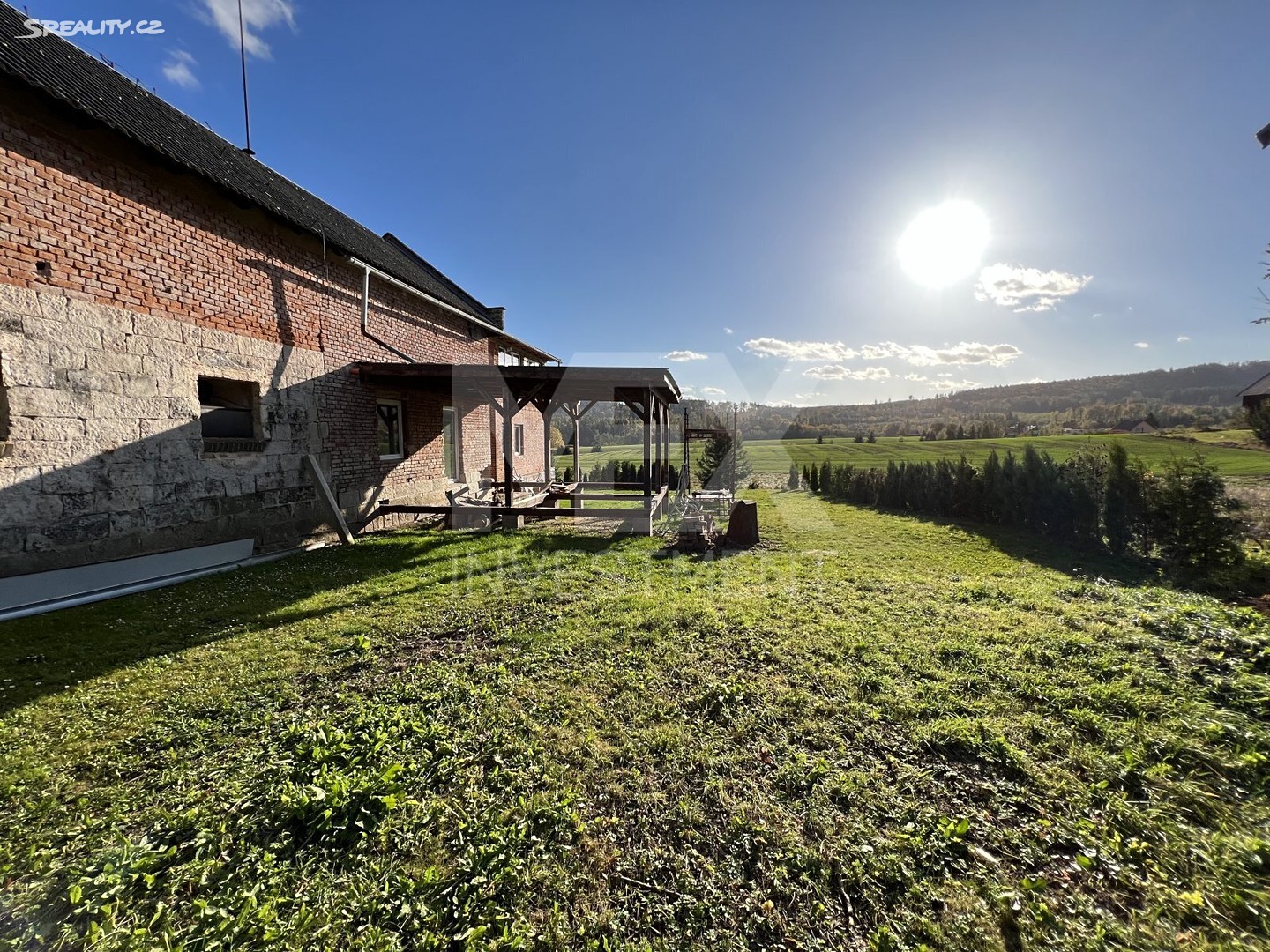 Prodej  rodinného domu 490 m², pozemek 1 589 m², Bílá Třemešná - Nové Lesy, okres Trutnov