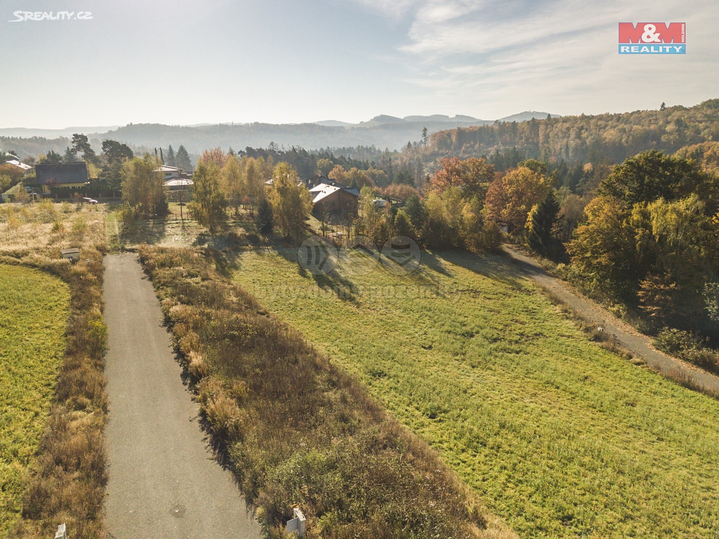 Prodej  stavebního pozemku 1 330 m², Senohraby, okres Praha-východ