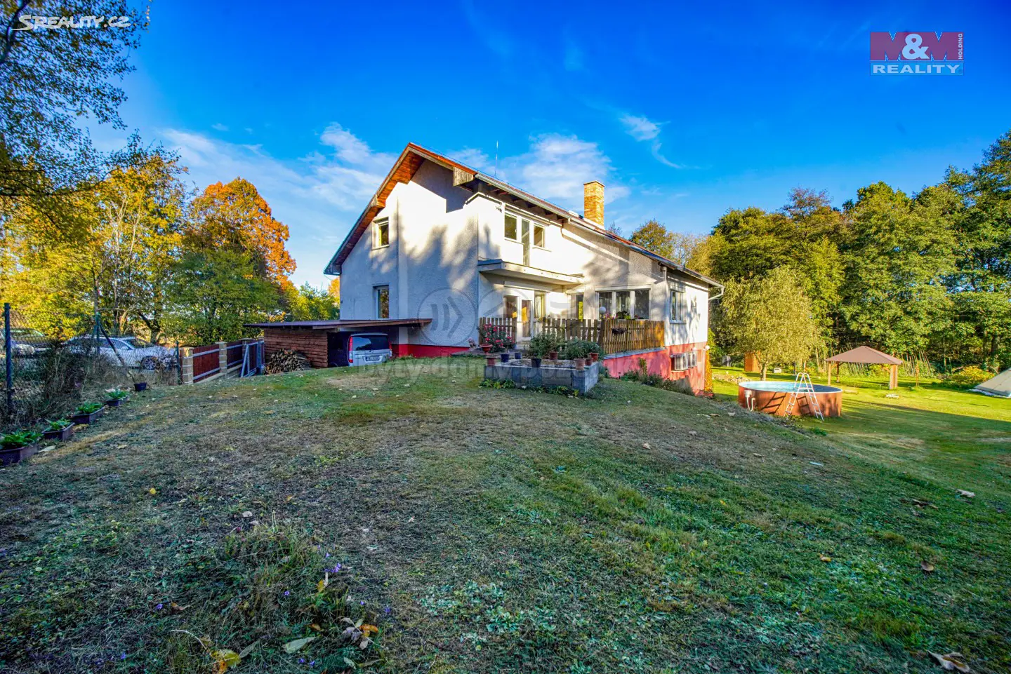 Prodej  rodinného domu 313 m², pozemek 2 222 m², Bezděkov pod Třemšínem, okres Příbram