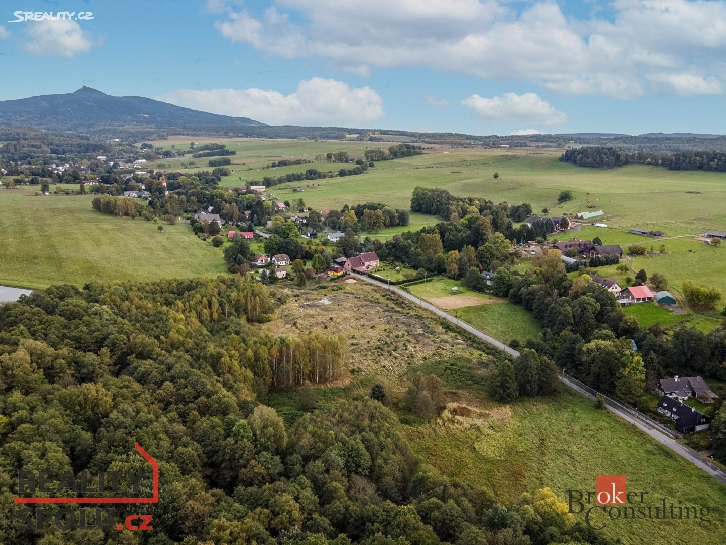 Prodej  stavebního pozemku 3 150 m², Křižany, okres Liberec