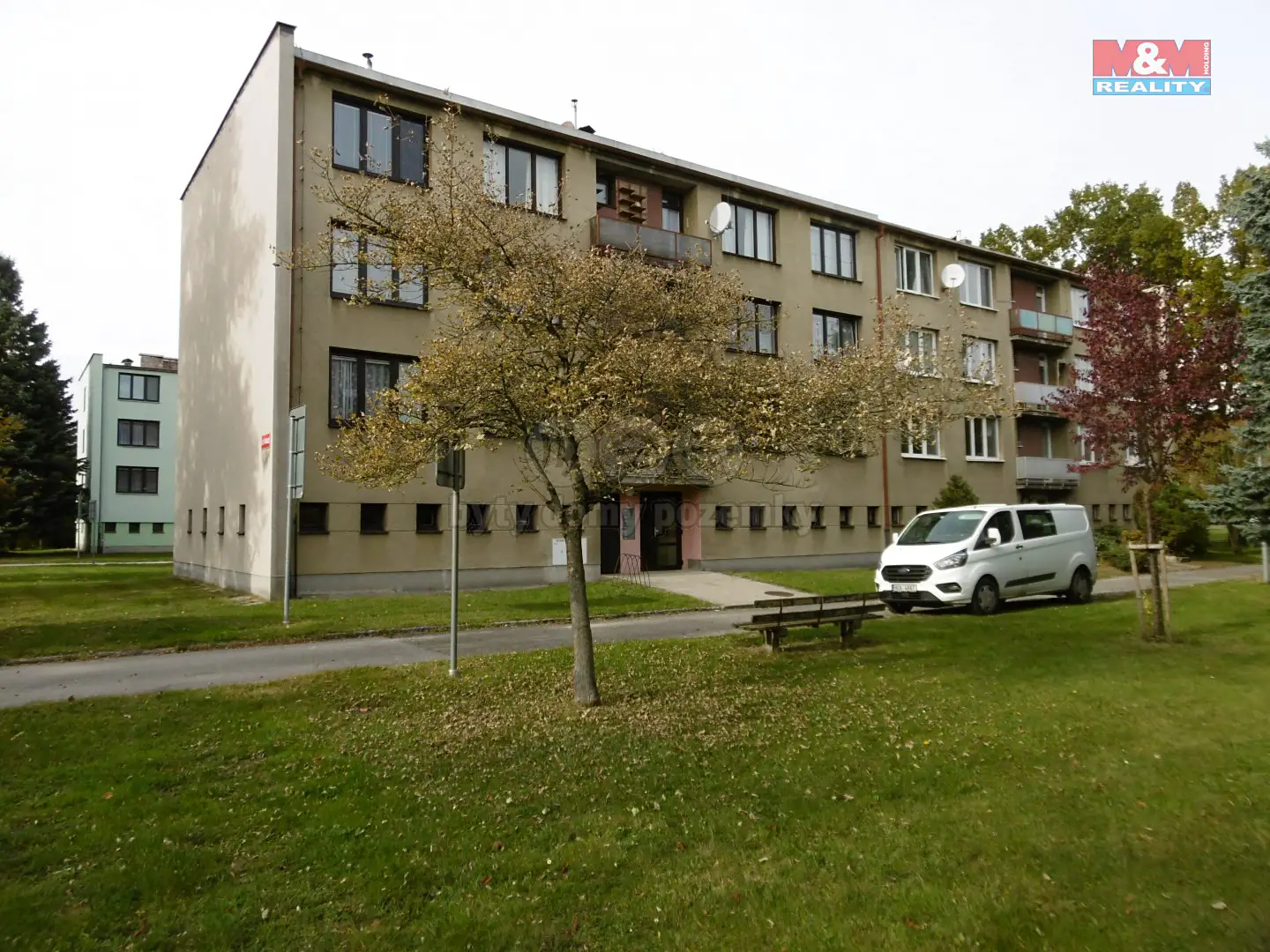 Prodej bytu 2+1 54 m², Revoluční, České Velenice