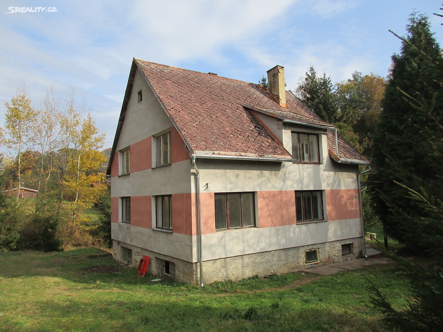 Prodej  vícegeneračního domu 134 m², pozemek 900 m², Vrchovany, okres Česká Lípa
