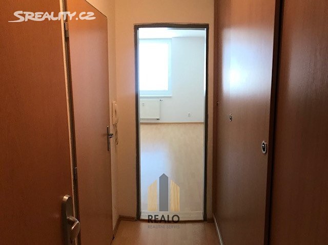 Pronájem bytu 1+kk 27 m², Dačická, Telč - Telč-Staré Město