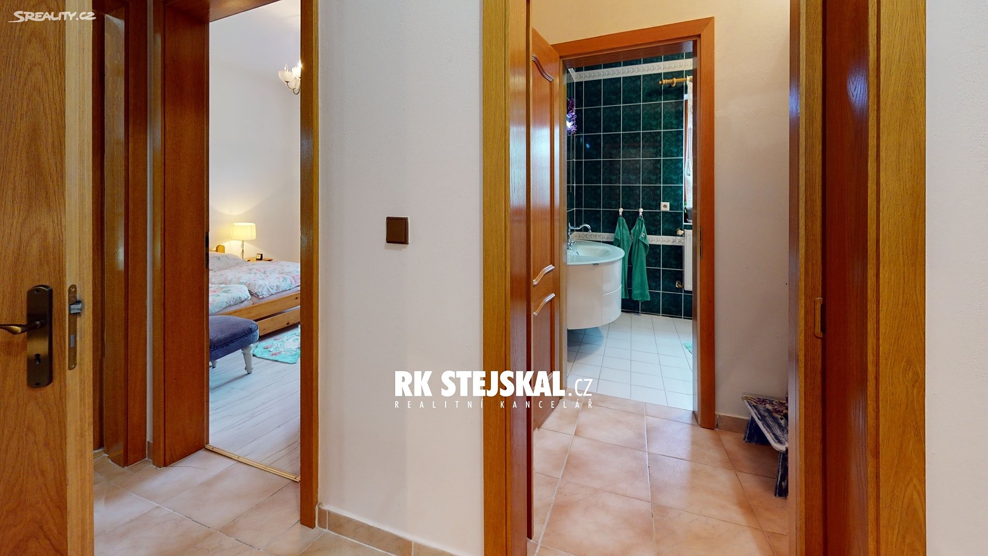 Prodej  rodinného domu 290 m², pozemek 595 m², Školní, Cerhovice