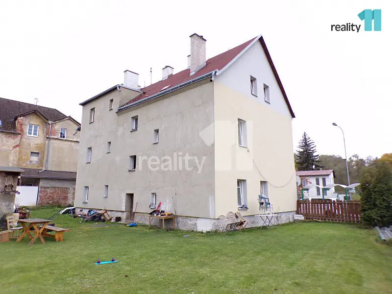Prodej  rodinného domu 320 m², pozemek 816 m², Studentská, Karlovy Vary - Doubí