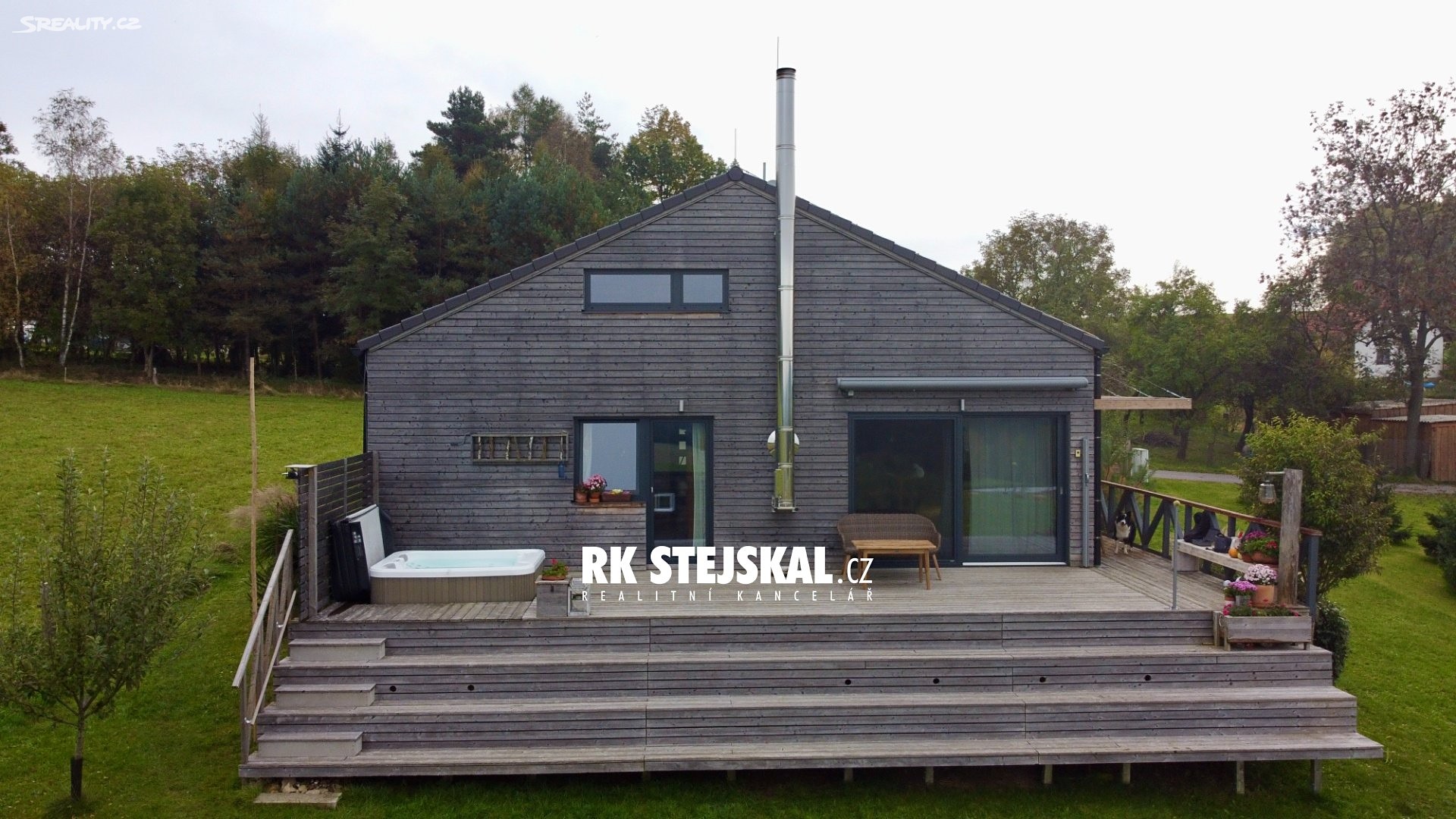 Prodej  rodinného domu 345 m², pozemek 1 060 m², Soběnov - Smrhov, okres Český Krumlov