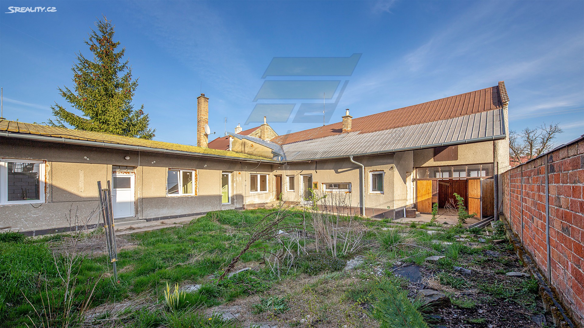 Prodej  rodinného domu 273 m², pozemek 1 433 m², Počenice-Tetětice - Počenice, okres Kroměříž
