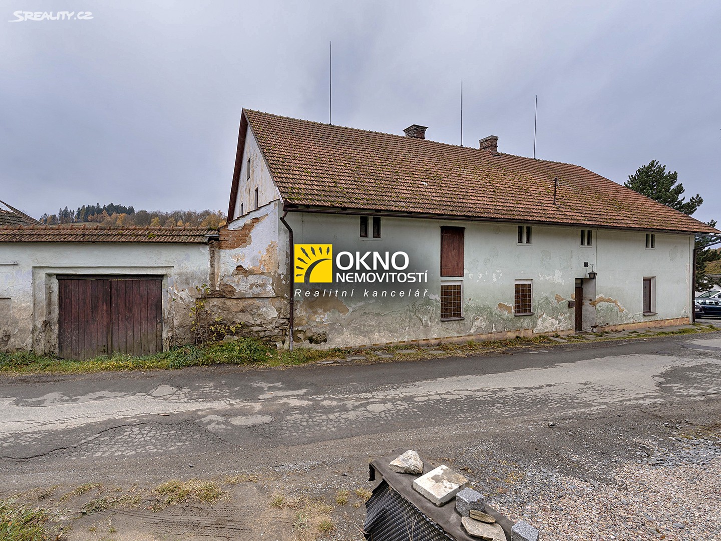 Prodej  rodinného domu 500 m², pozemek 829 m², Jimramov - Ubušín, okres Žďár nad Sázavou