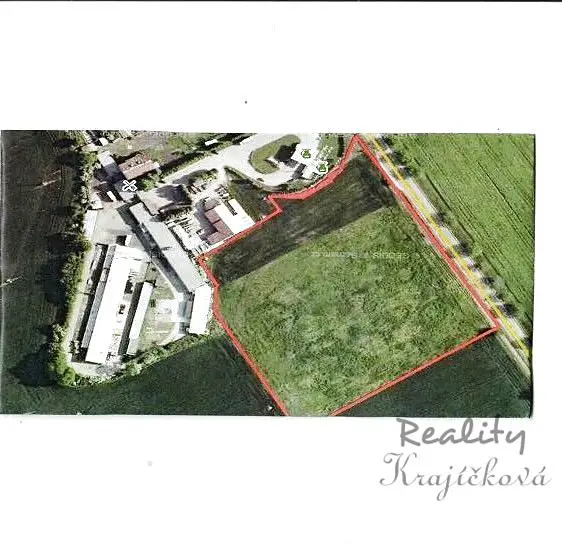Prodej  komerčního pozemku 19 592 m², Hovorany, okres Hodonín