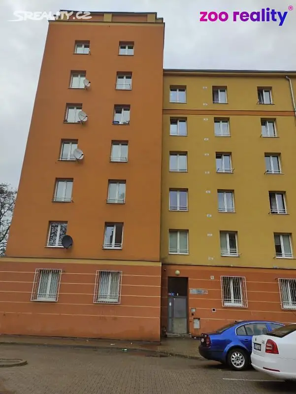 Pronájem bytu 1+1 35 m², tř. Budovatelů, Most