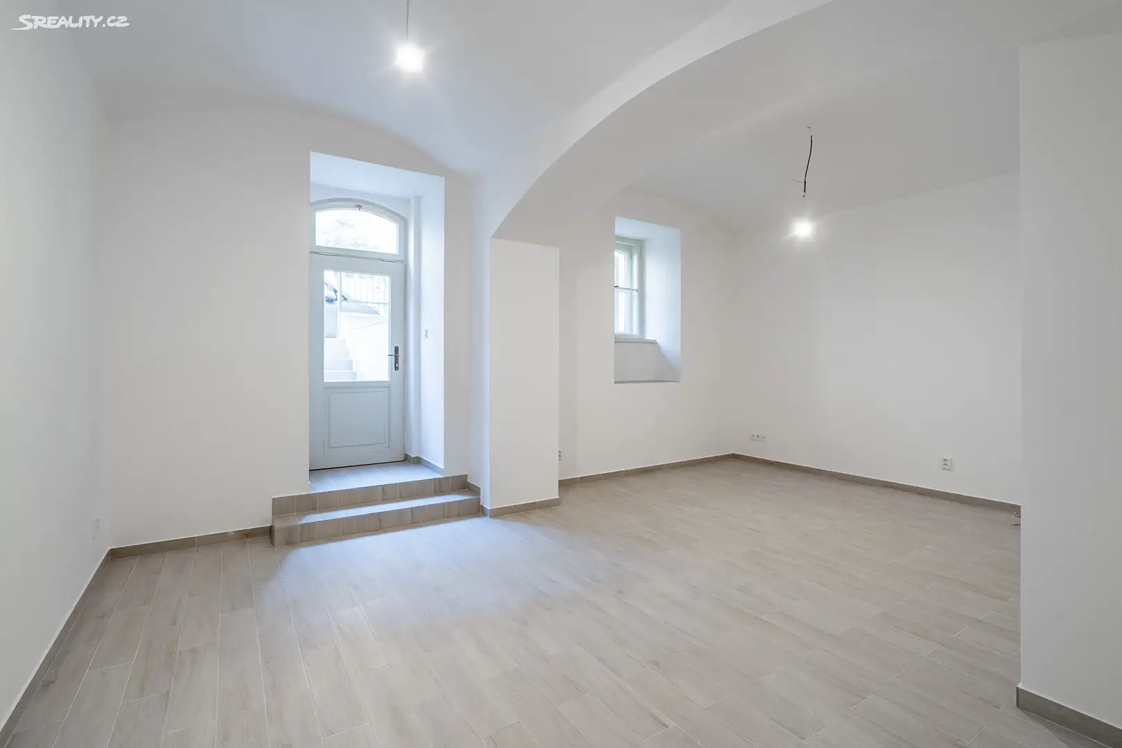 Prodej bytu 1+kk 30 m², Keramická, Praha 7 - Bubeneč