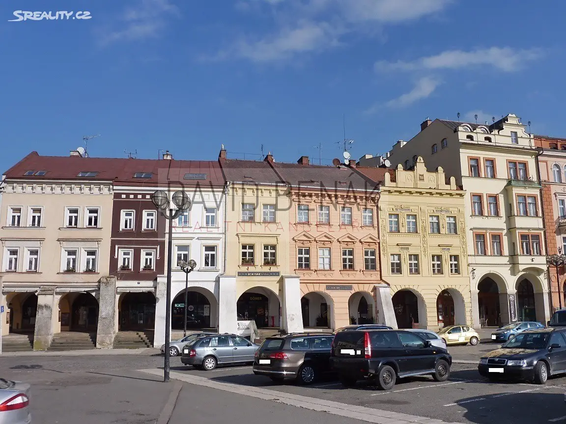 Pronájem bytu 3+1 99 m², Velké náměstí, Hradec Králové