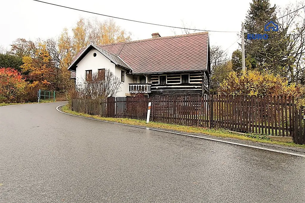 Prodej  chalupy 200 m², pozemek 2 468 m², Stružnice - Bořetín, okres Česká Lípa