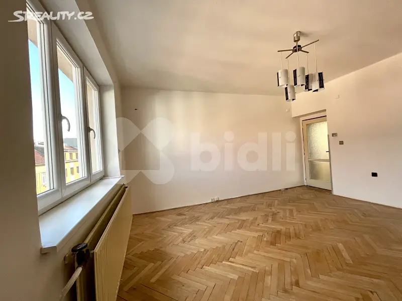 Prodej bytu 2+1 68 m², Železničního pluku, Pardubice - Zelené Předměstí