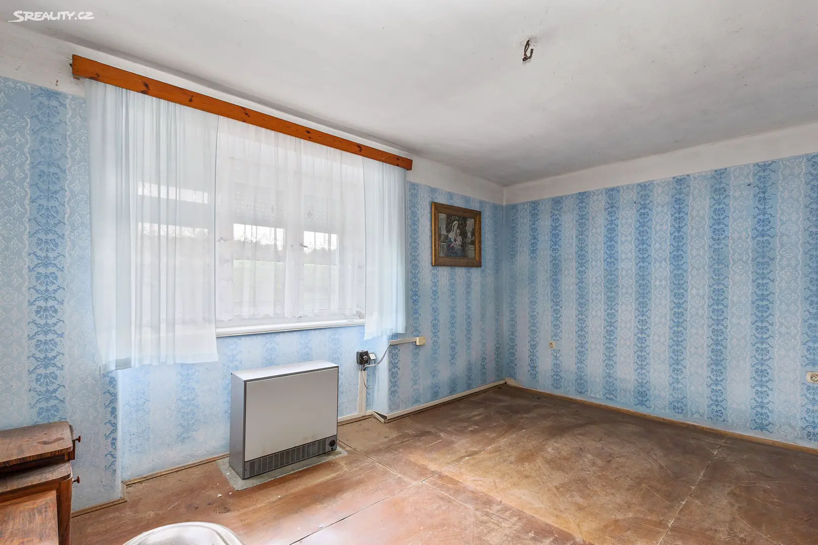 Prodej  rodinného domu 280 m², pozemek 596 m², Brloh, okres Pardubice