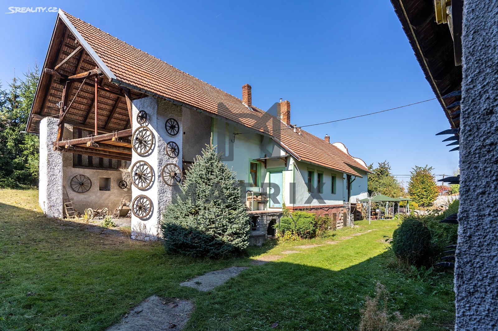 Prodej  rodinného domu 935 m², pozemek 2 018 m², Sedlčany - Třebnice, okres Příbram