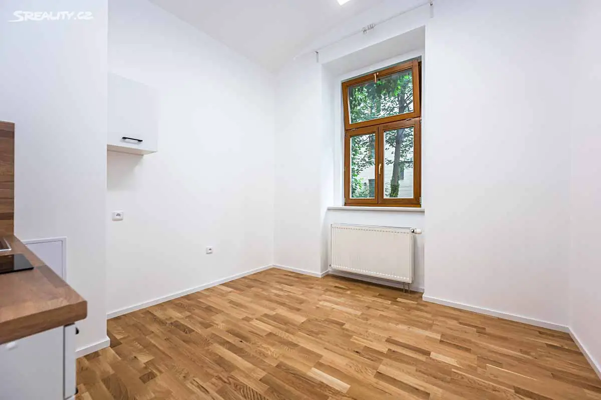 Prodej bytu 1+1 39 m², Lublaňská, Praha 2 - Vinohrady
