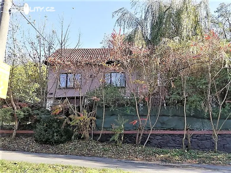 Prodej  rodinného domu 150 m², pozemek 976 m², Roztoky, okres Rakovník