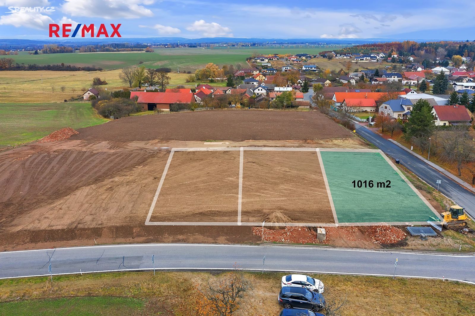 Prodej  stavebního pozemku 1 016 m², Smržov, okres Hradec Králové