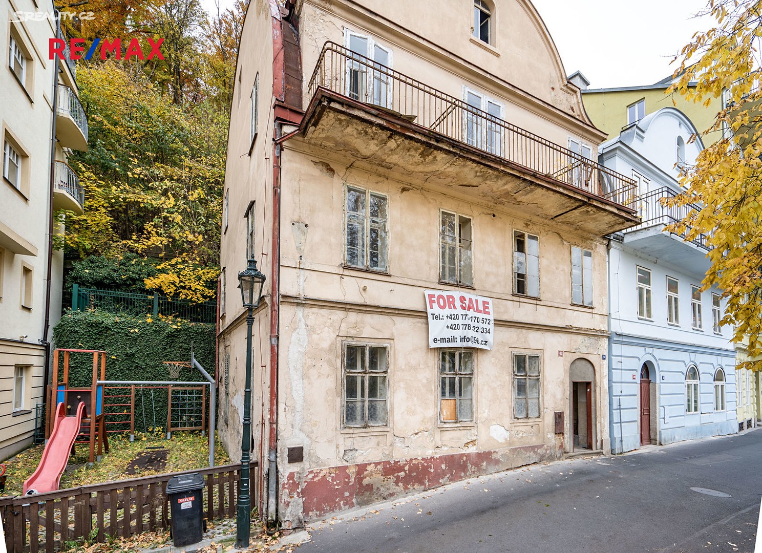 Prodej  rodinného domu 222 m², pozemek 395 m², Pod Jelením skokem, Karlovy Vary