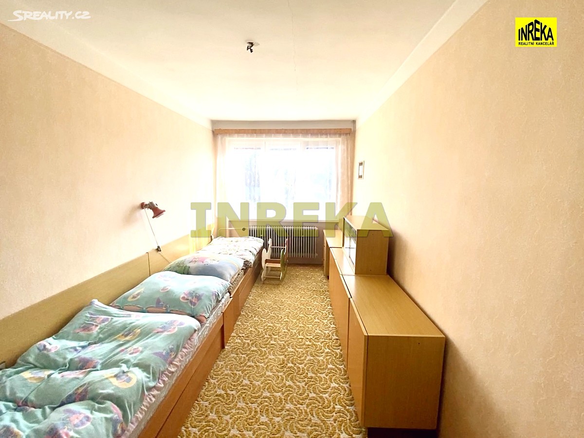 Prodej  rodinného domu 890 m², pozemek 4 816 m², Soběslav, okres Tábor