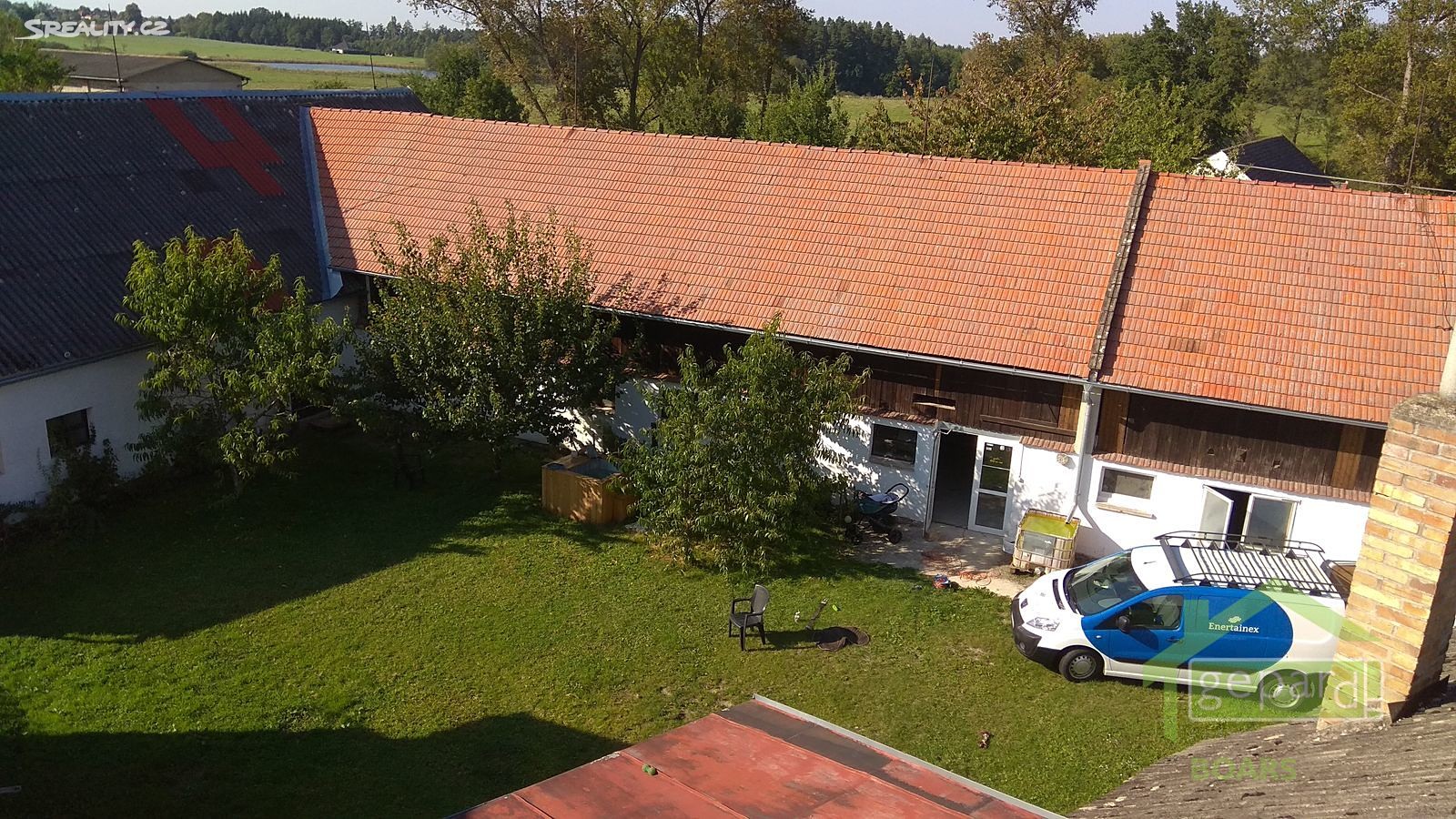 Prodej  rodinného domu 1 000 m², pozemek 3 764 m², Trhové Sviny - Hrádek, okres České Budějovice