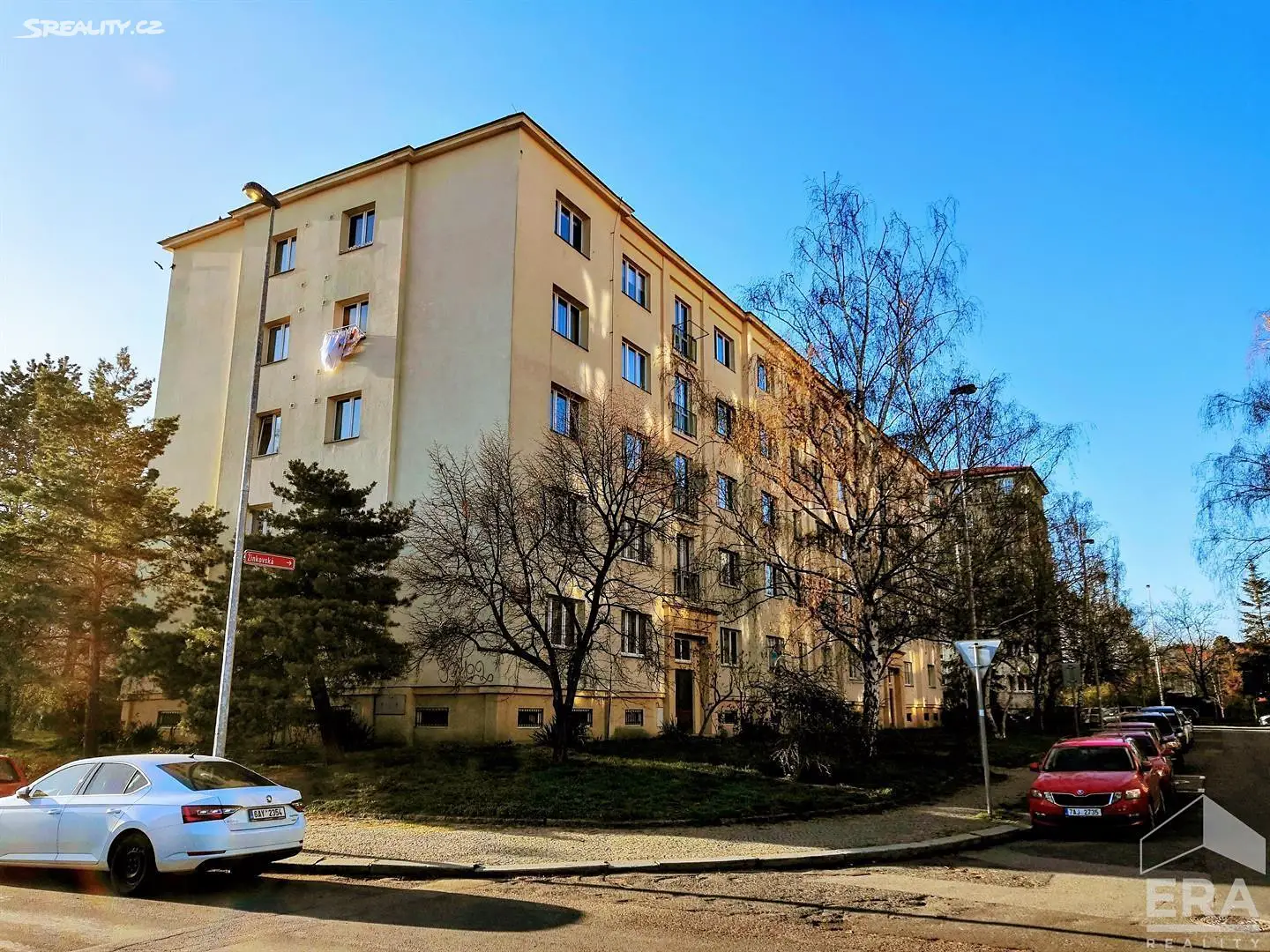 Pronájem bytu 3+1 70 m², Žinkovská, Praha 10 - Strašnice