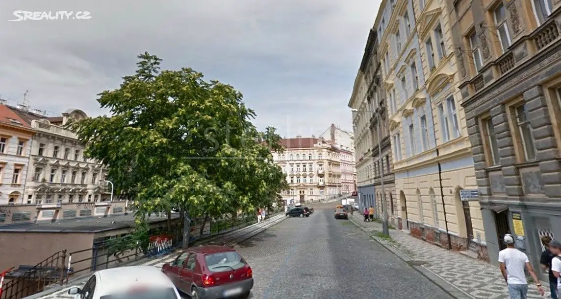 Pronájem bytu 3+1 77 m², Kostnické náměstí, Praha 3 - Žižkov