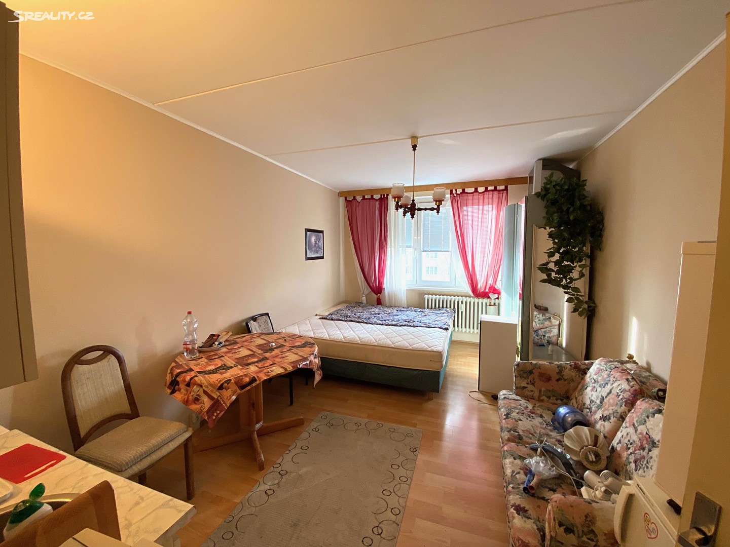 Prodej bytu 1+kk 23 m², Krušnohorská, Karlovy Vary