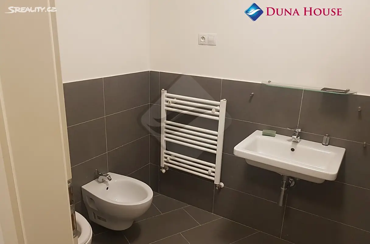 Prodej bytu 4+1 98 m², Pplk. Sochora, Praha 7 - Holešovice