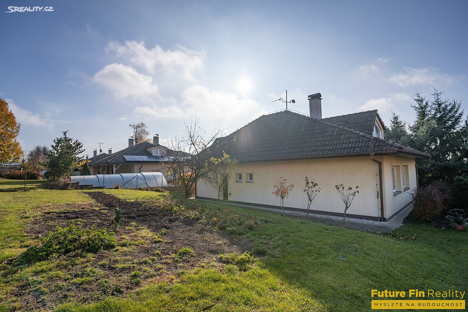 Prodej  rodinného domu 225 m², pozemek 1 765 m², Libčany, okres Hradec Králové